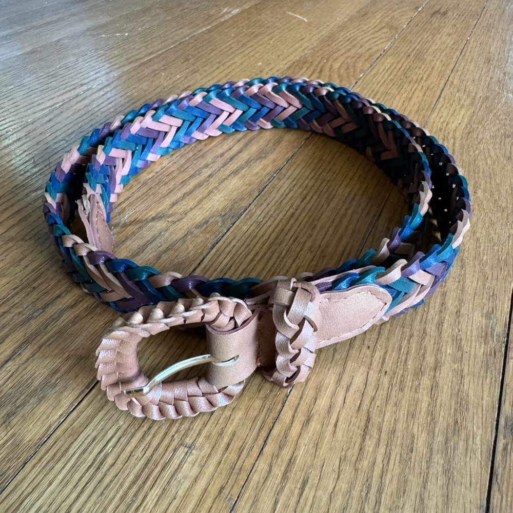 Braided leather belt